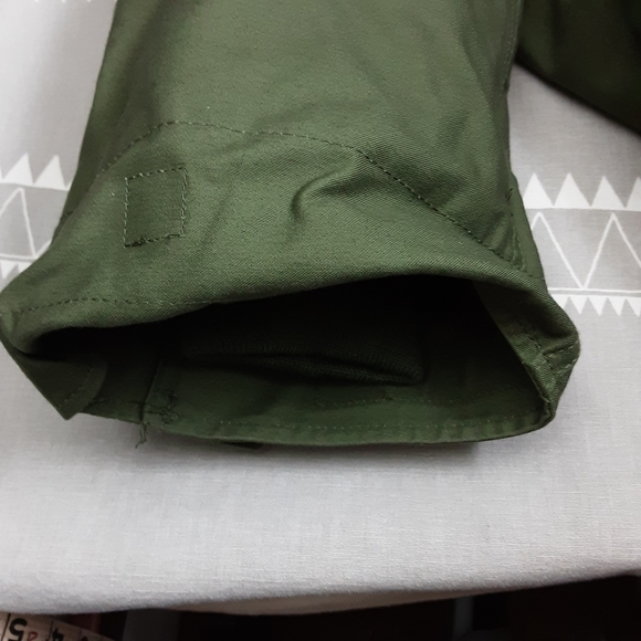 Helikon Tex Utility Jacket - Picture 11 of 15